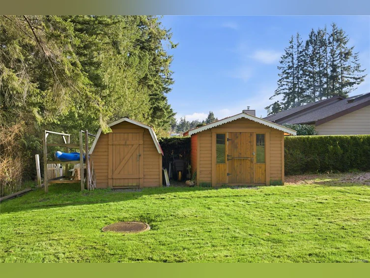 575 Johnstone Road, French Creek, BC, V9P 2A5 - 50