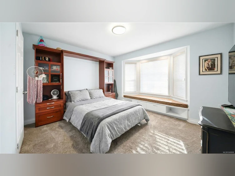 575 Johnstone Road, French Creek, BC, V9P 2A5 - 31