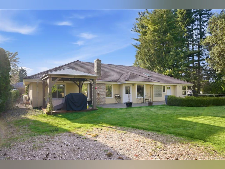 575 Johnstone Road, French Creek, BC, V9P 2A5 - 45