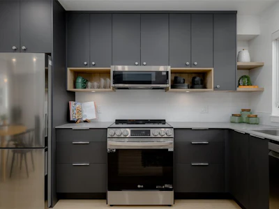 2-2846 4th Avenue - 4