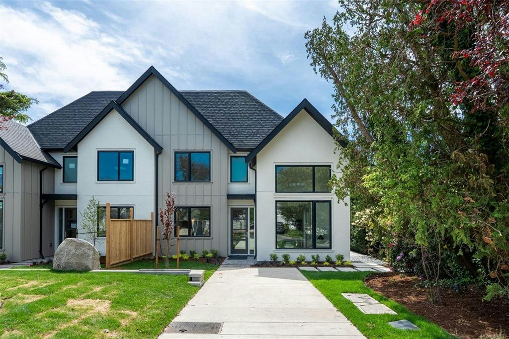 1-2456 Tod Road, Oak Bay, BC, V8R 2N1