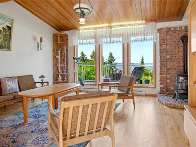 131 Melvin Crescent - 2
