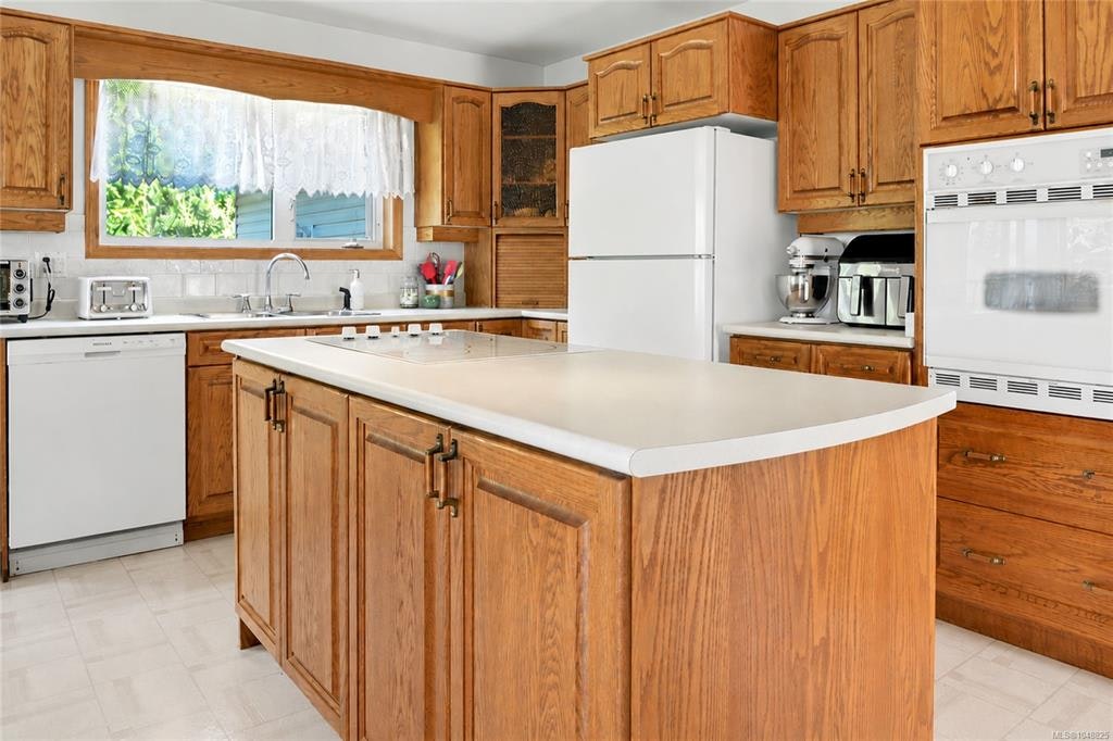 131 Melvin Crescent - 4