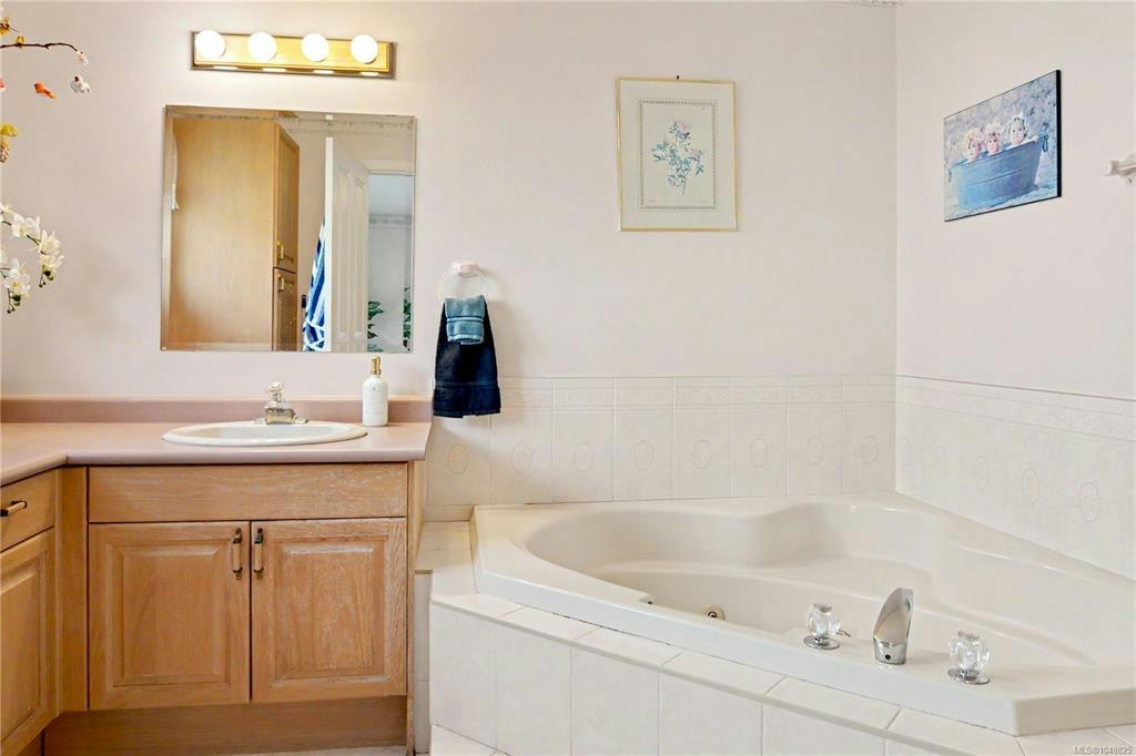 131 Melvin Crescent, Bowser/Deep Bay, BC, V0R 1G0 - 37