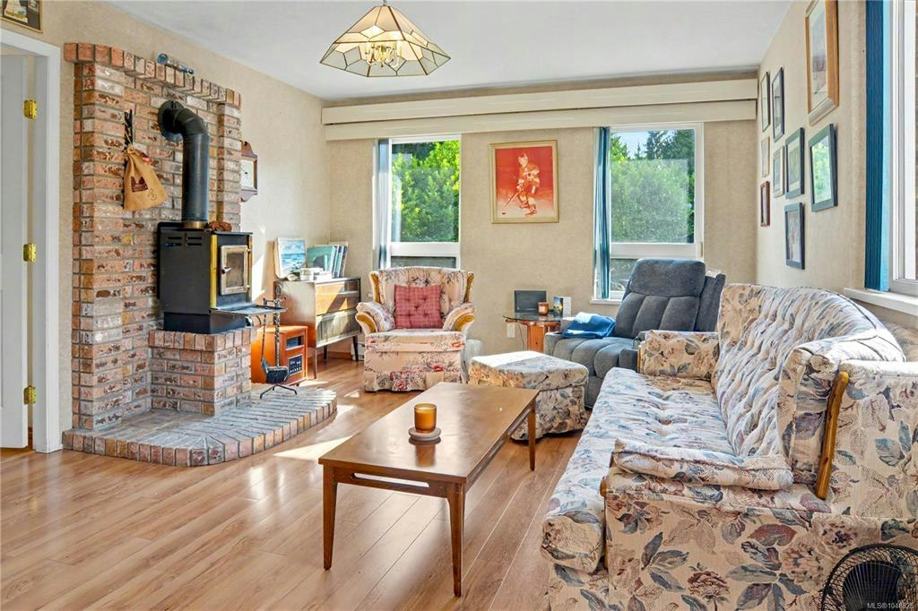 131 Melvin Crescent, Bowser/Deep Bay, BC, V0R 1G0 - 7