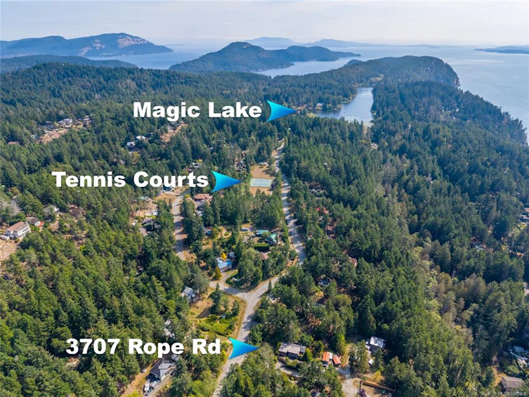 3707 Rope Road, Pender Island, BC, V0N 2M2 - 4