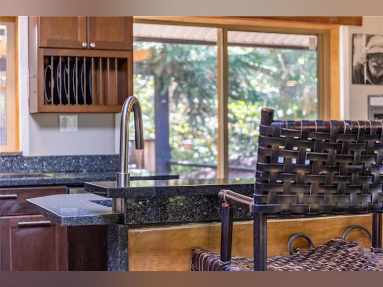 3707 Rope Road, Pender Island, BC, V0N 2M2 - 29