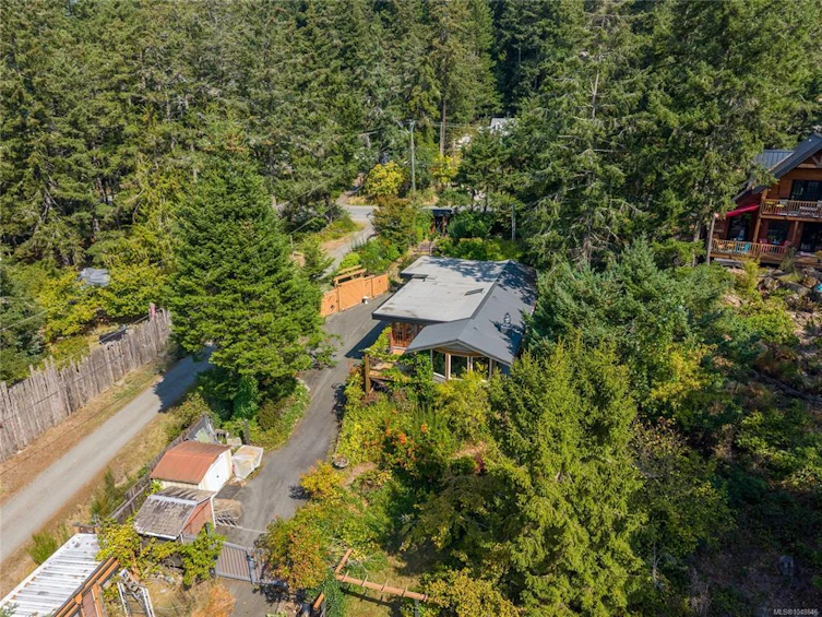 3707 Rope Road, Pender Island, BC, V0N 2M2 - 6