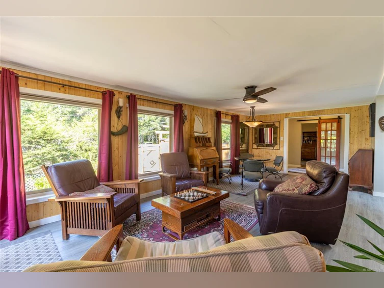 3707 Rope Road, Pender Island, BC, V0N 2M2 - 24