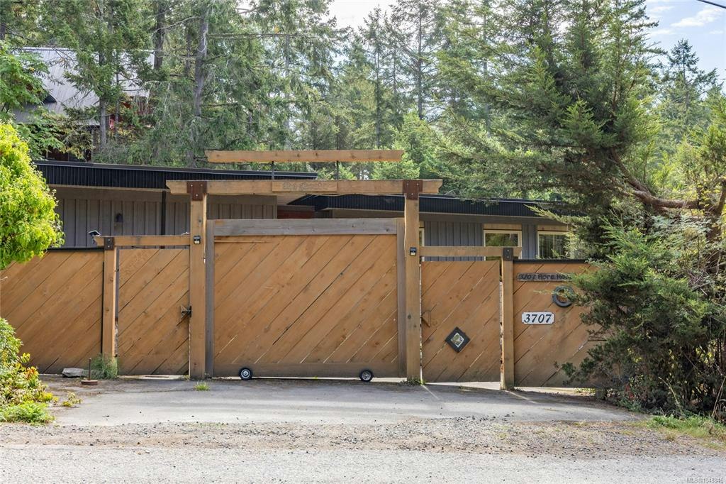 3707 Rope Road, Pender Island, BC, V0N 2M2 - 10