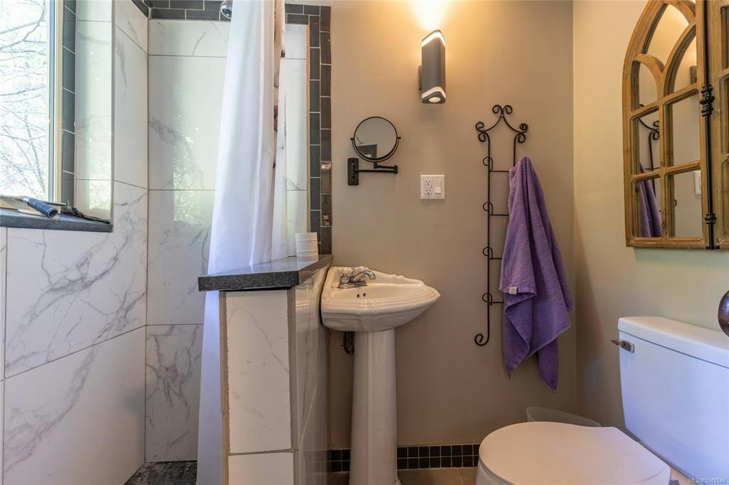 3707 Rope Road, Pender Island, BC, V0N 2M2 - 19