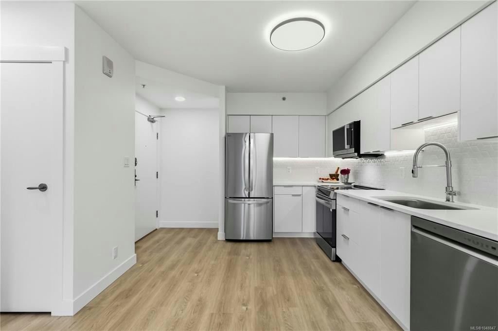 101-751 Fairfield Road - 3