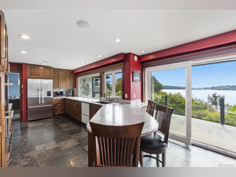 1410 Sherwood Drive, Nanaimo, BC, V9T 1G7 - 5