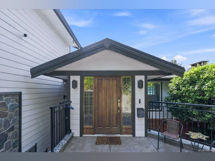 1410 Sherwood Drive, Nanaimo, BC, V9T 1G7 - 3