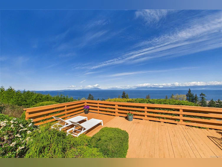 5246 Lost Lake Road, Nanaimo, BC, V9T 5E5 - 2