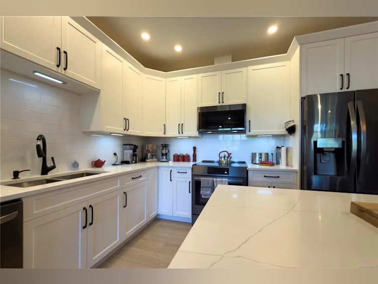 A-2142 Nikola Place, Campbell River, BC, V9W 6H9 - 3