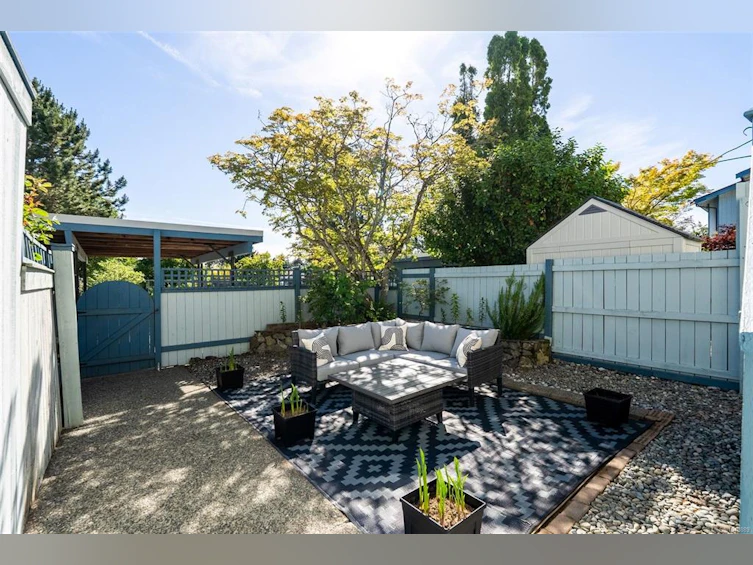 59-3987 Gordon Head Road, Saanich, BC, V8N 3X5 - 25