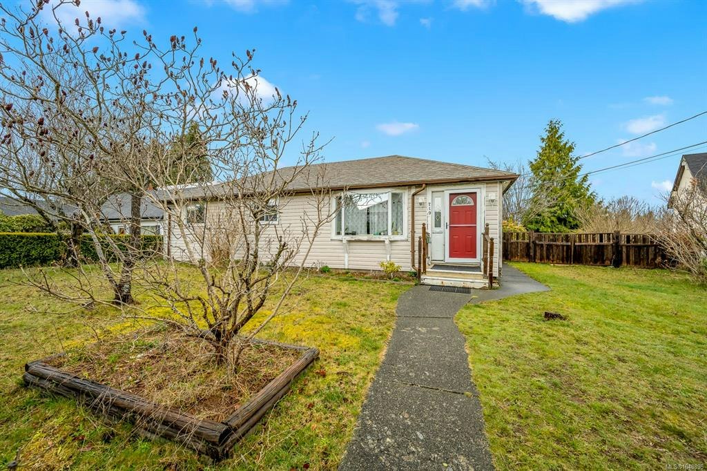 719 / 721 8th Street, Courtenay, BC, V9N 1N6 - 33