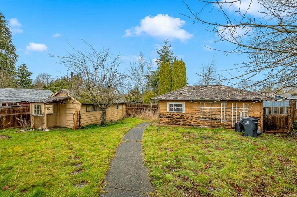 719 / 721 8th Street, Courtenay, BC, V9N 1N6 - 27
