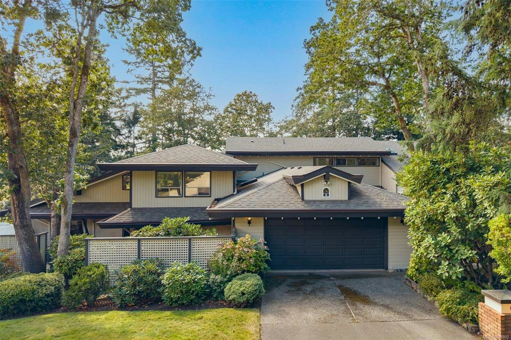 6-909 Carolwood Drive