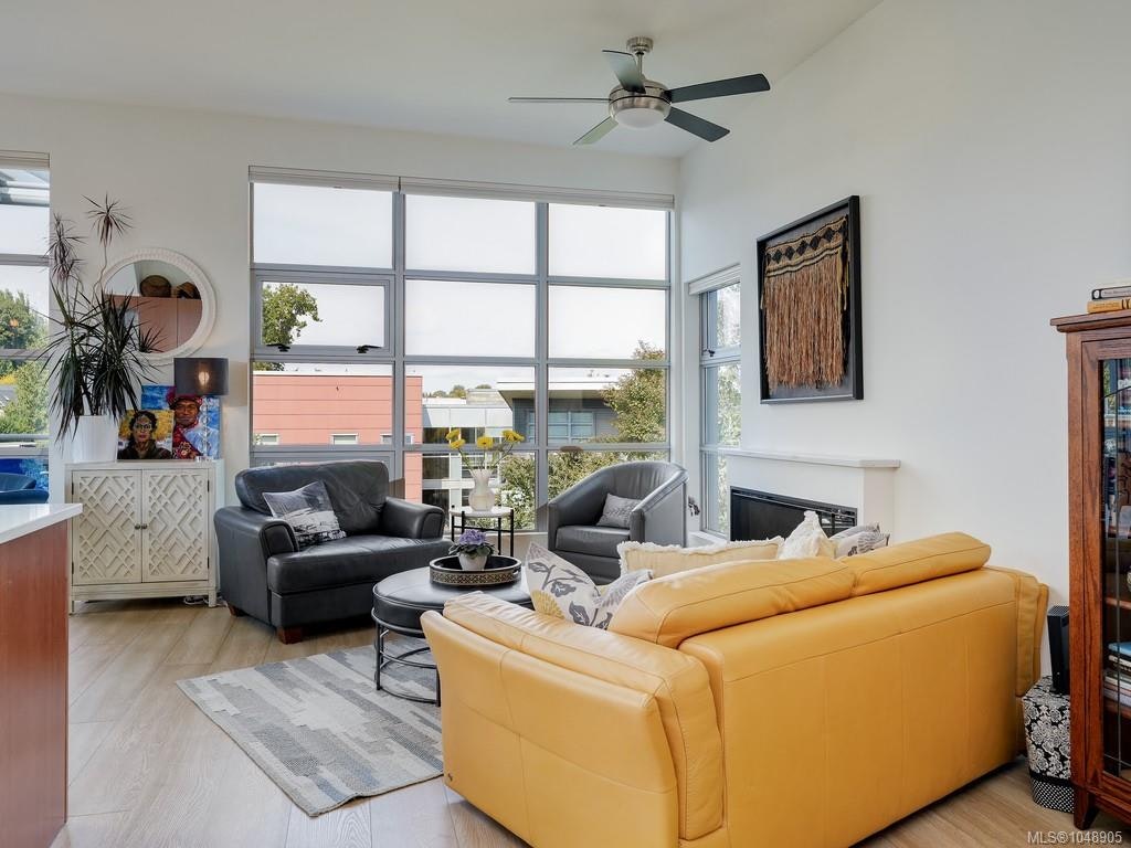 401-797 Tyee Road, Victoria, BC, V9A 7R4