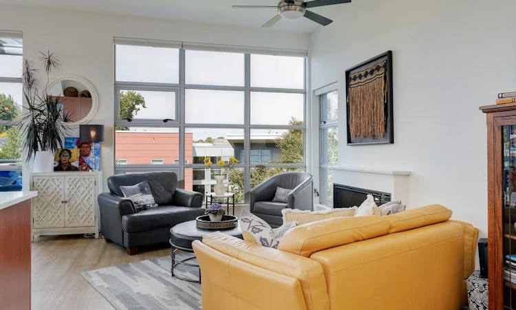 401-797 Tyee Road
