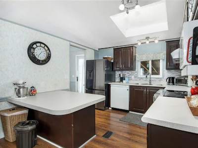 15-1451 Perkins Road - 4