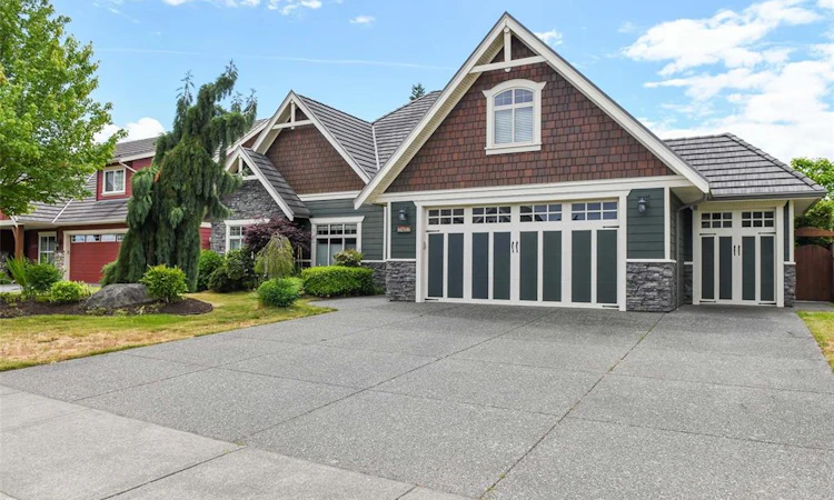 1477 Crown Isle Drive