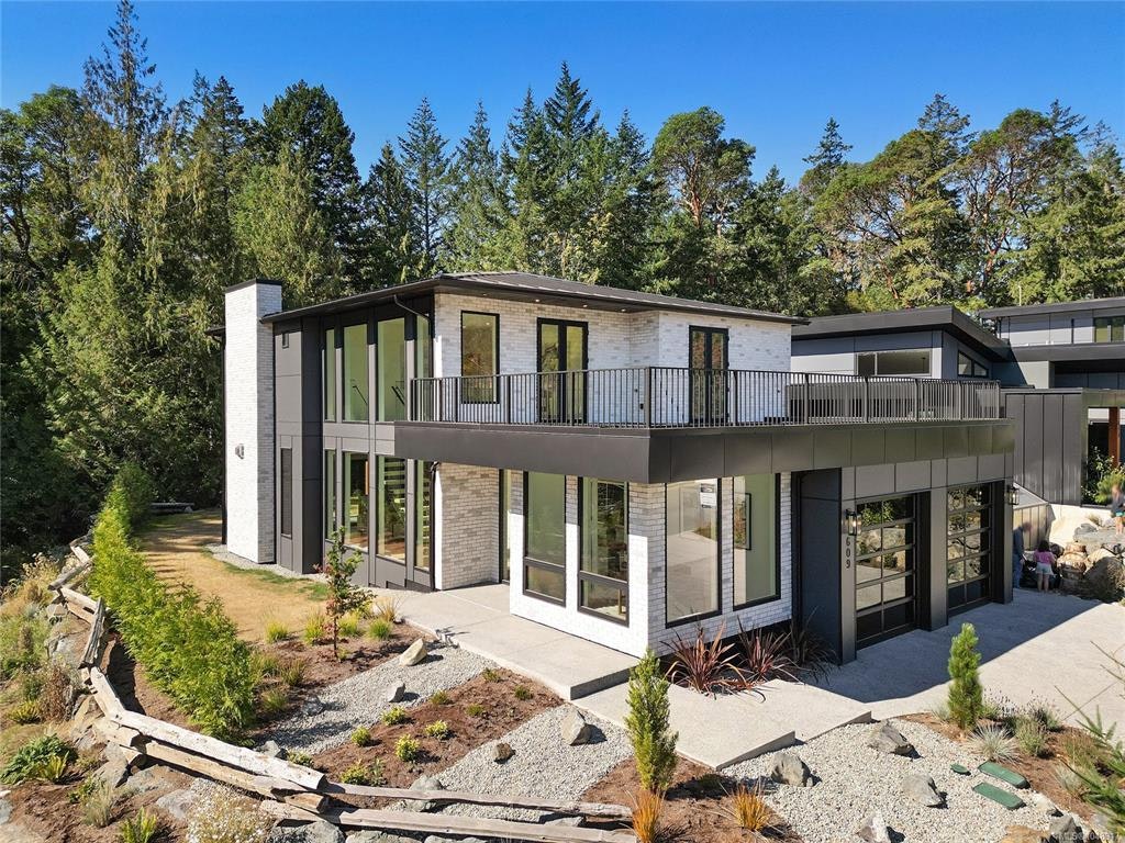 609 Medalist Avenue, Colwood, BC, V9C 0R7
