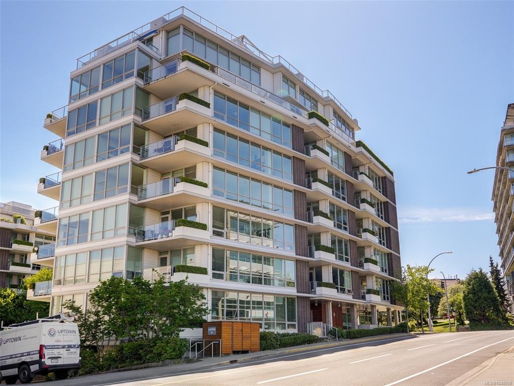 105-399 Tyee Road, Victoria, BC, V9A 0A8