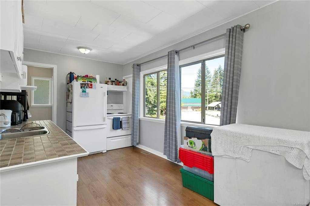 1260 Sayward Road, Kelsey Bay/Sayward, BC, V0P 1R0 - 36