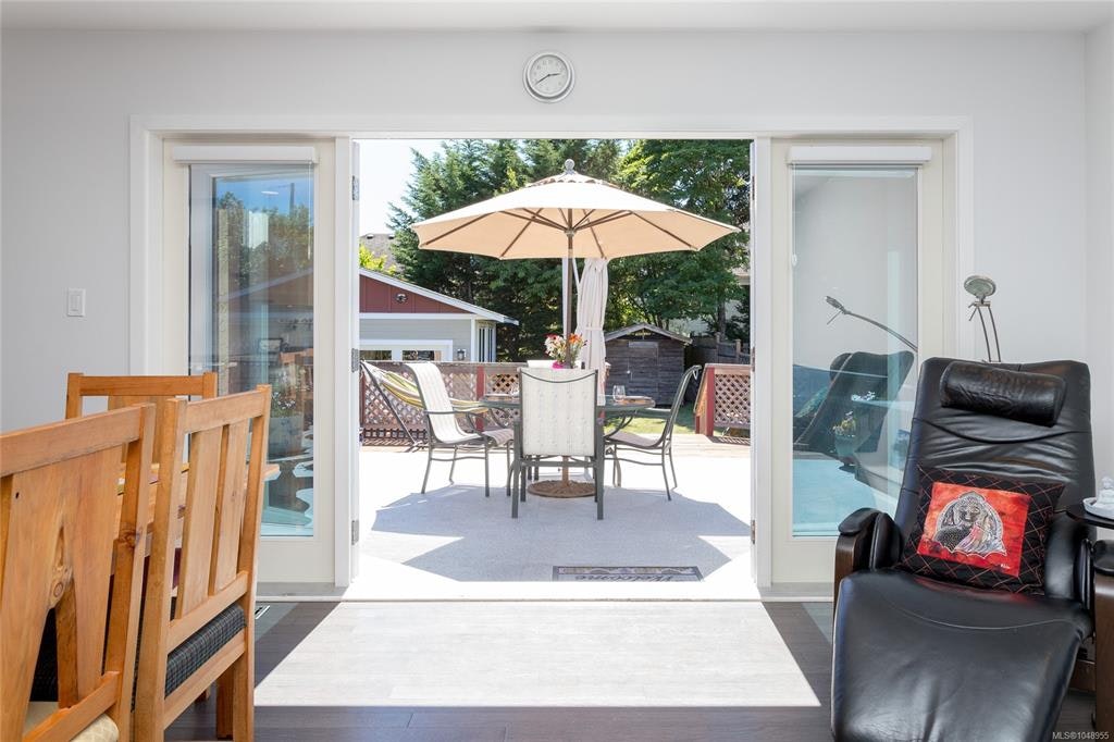 367 Vincent Avenue, Saanich, BC, V9A 2G8