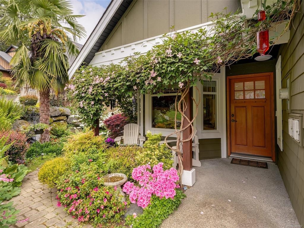 19 Carly Lane, View Royal, BC, V9B 0A2