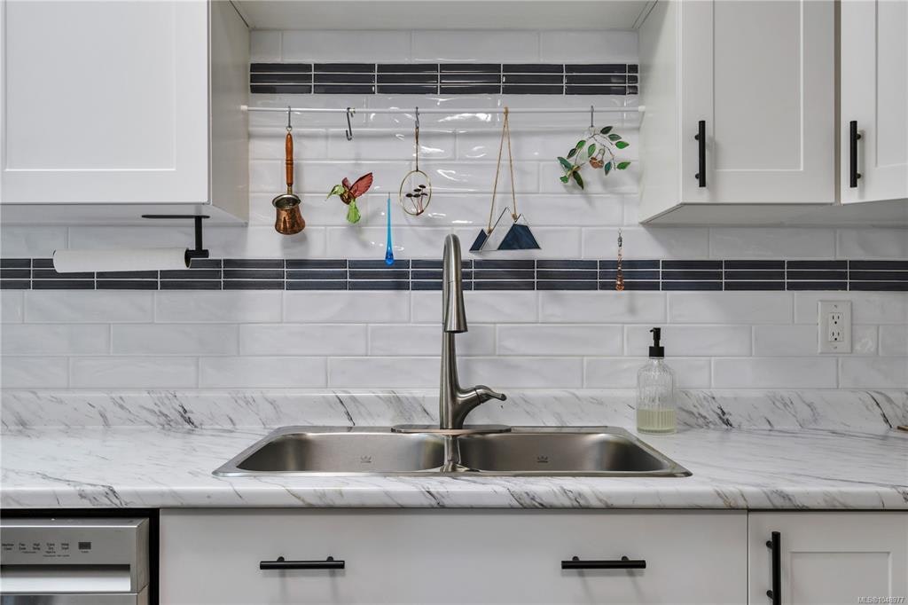 3231 Lauren Mary Place - 5