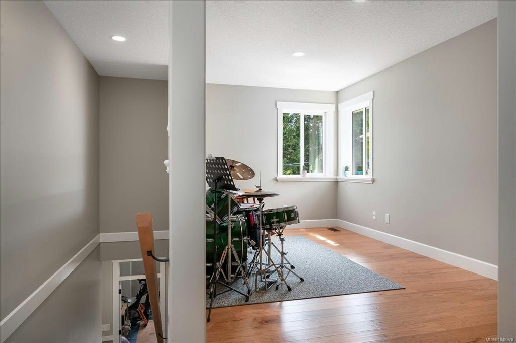 3827 Jingle Pot Road, Nanaimo, BC, V9T 5R1 - 18