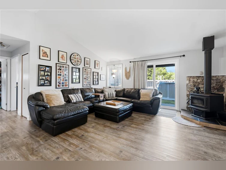 1626 Larch Road, Ucluelet, BC, V0R 3A0 - 22