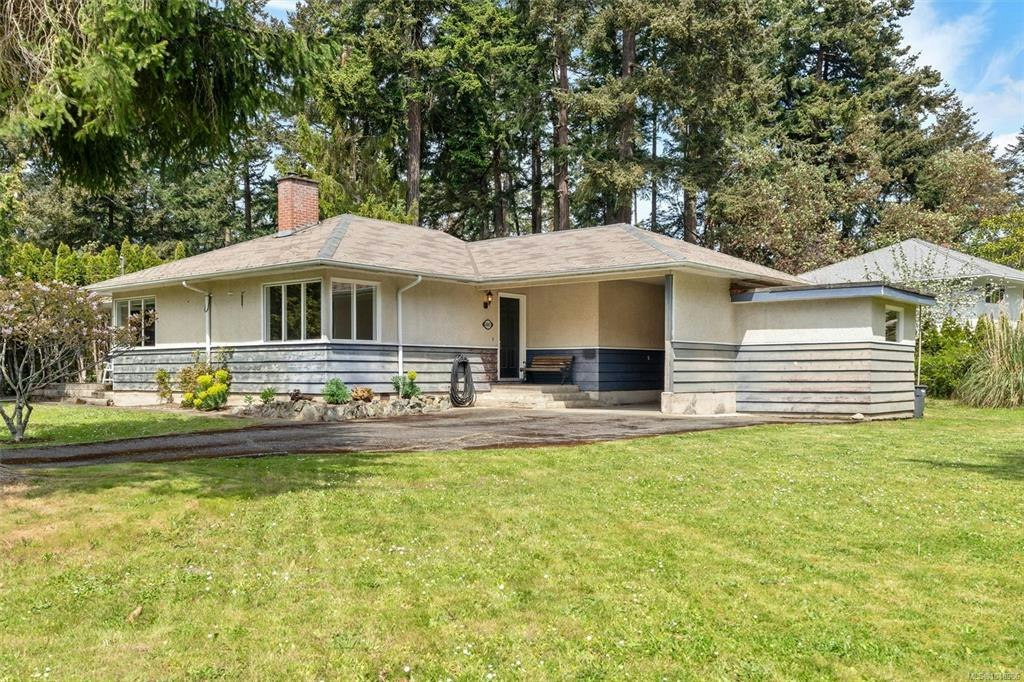 4047 Haro Road, Saanich, BC, V8N 4B3