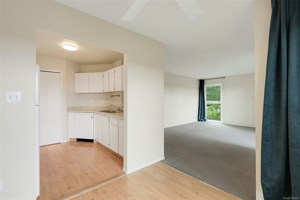 201-4030 Quadra Street, Saanich, BC, V8X 1K2 - 13