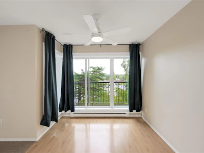 201-4030 Quadra Street - 5