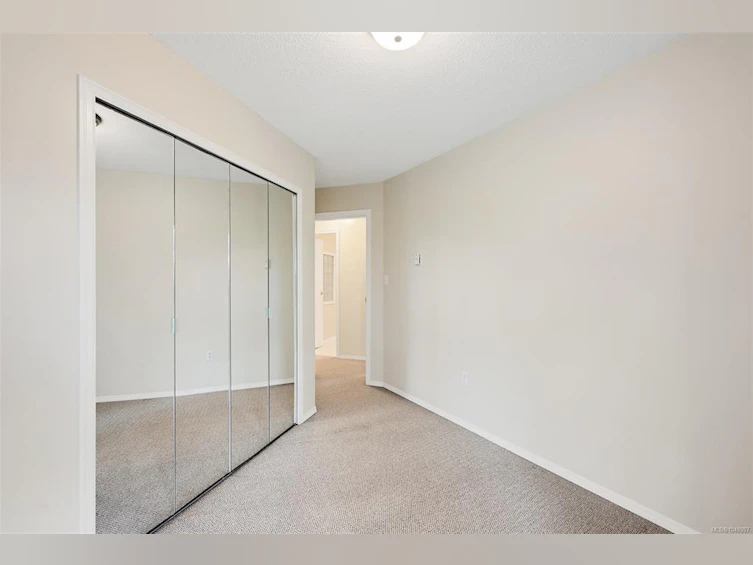 201-4030 Quadra Street, Saanich, BC, V8X 1K2 - 29