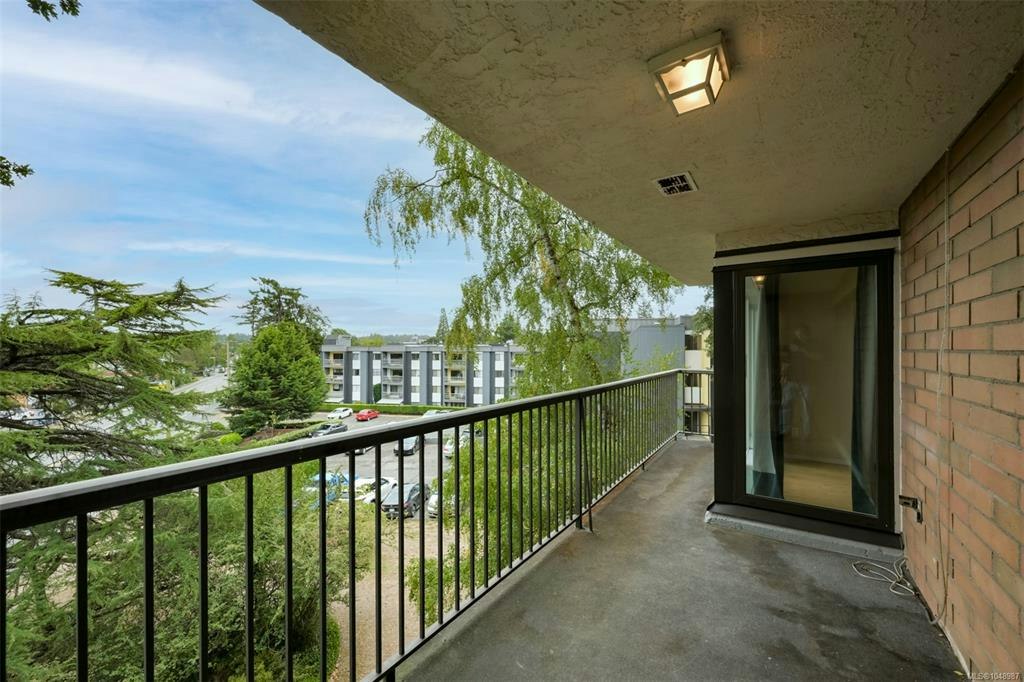 201-4030 Quadra Street, Saanich, BC, V8X 1K2 - 26