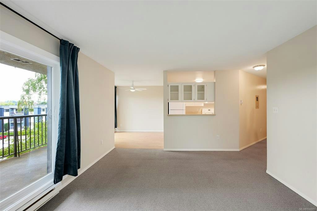201-4030 Quadra Street, Saanich, BC, V8X 1K2 - 10
