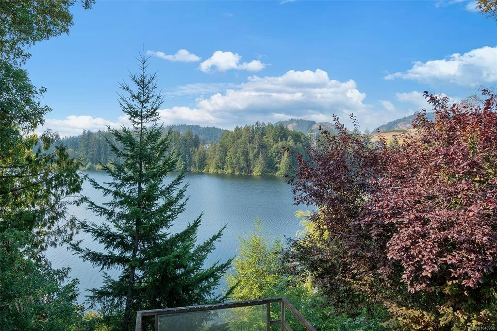 2815 Lake End Road, Langford, BC, V9B 2W2
