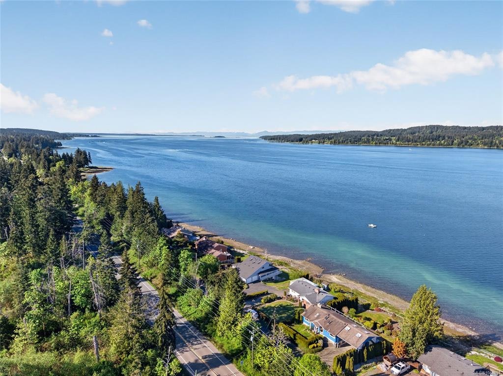 6768 W Buckley Bay Frontage Road, Union Bay, BC, V0R 1W0