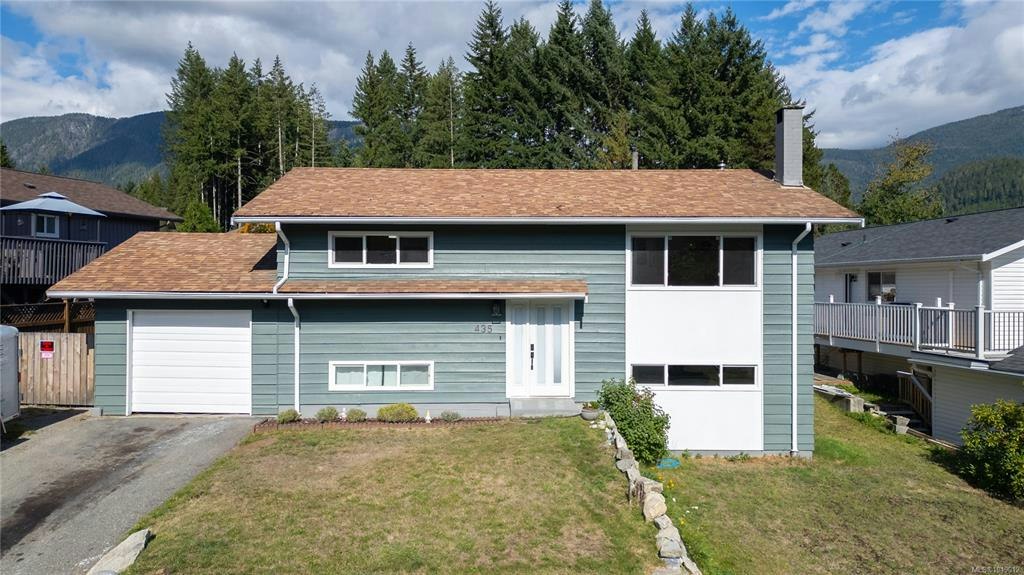 435 Cedar Crescent, Gold River, BC, V0P 1G0