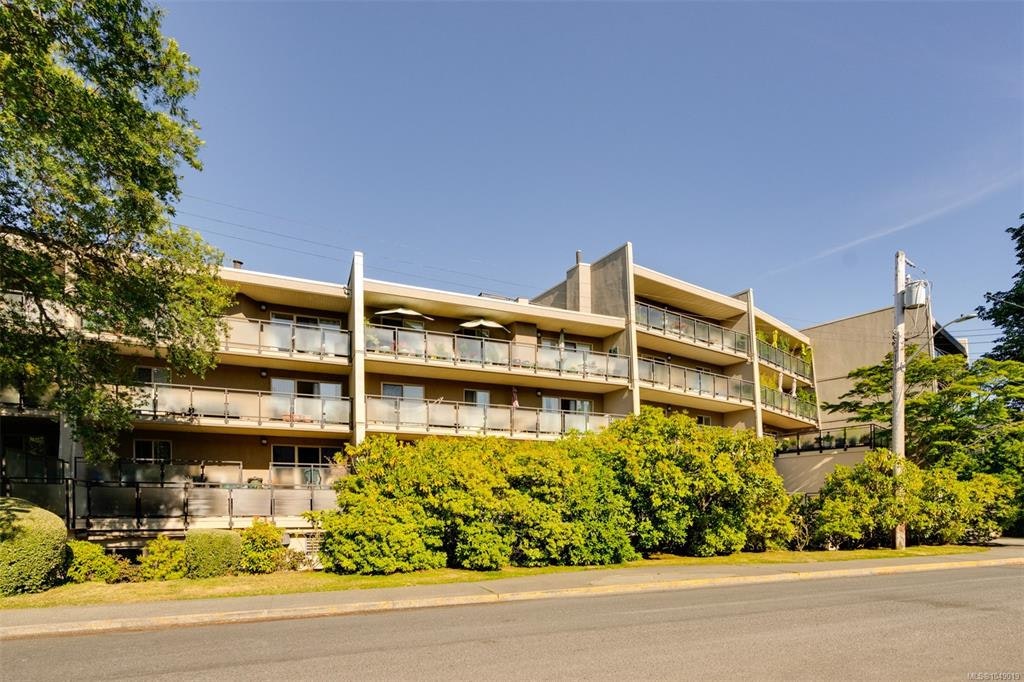 202-1419 Stadacona Avenue, Victoria, BC, V8S 5J3