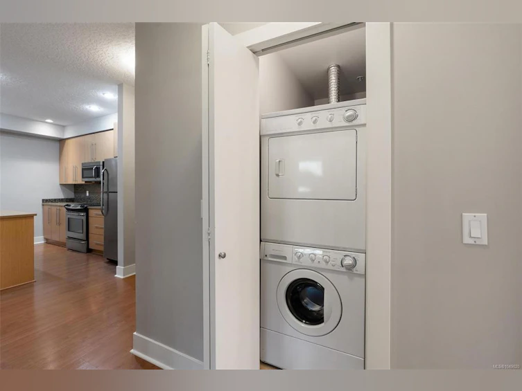 101-4529 West Saanich Road, Saanich, BC, V8Z 3G3 - 14