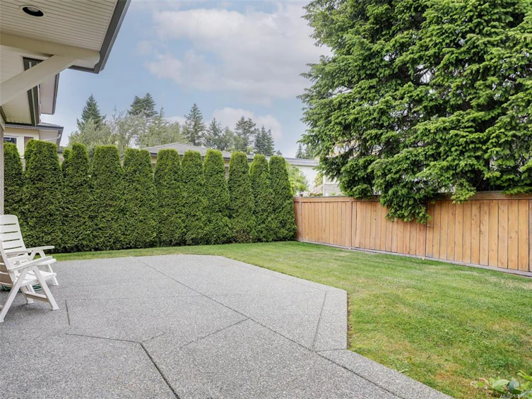 2286 Hazelton Place, Saanich, BC, V8N 5C3 - 31