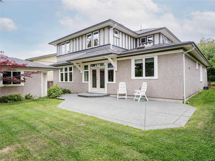 2286 Hazelton Place, Saanich, BC, V8N 5C3 - 30