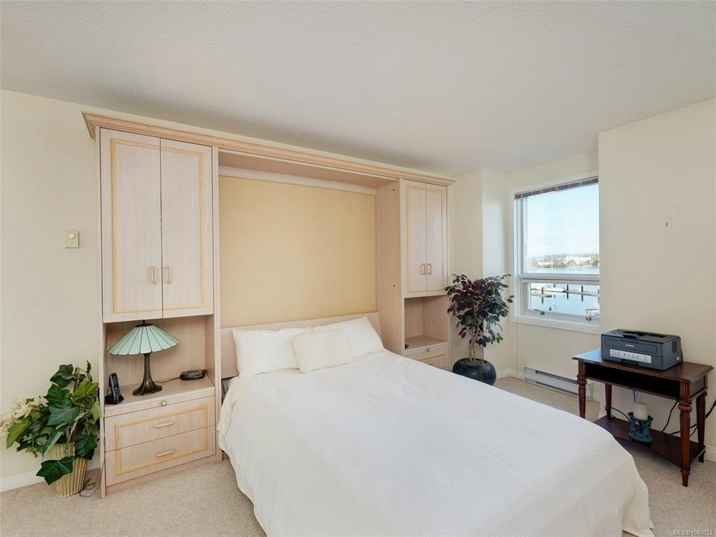 313-10 Paul Kane Place, Victoria, BC, V9A 7J8 - 16